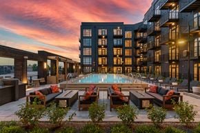 Columbus apartment for rent - Outdoor Pool Lounge at Crossline, Ohio