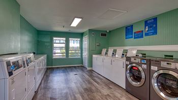 Modern laundry room