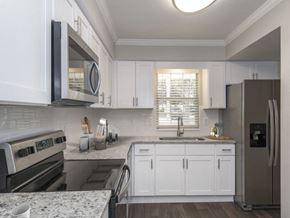 Raleigh townhouse for rent - Fairgate Apartments Raleigh NC Kitchen Sideview