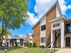 Raleigh apartment for rent - Green-Meadows-Apartements-Raleigh-NC-Building-Exterior
