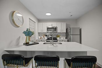 Quartz countertops*