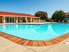 Virginia Beach apartment for rent - Haygood Halls Apartments Pool 5