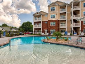 Virginia Beach apartment for rent - Pool at The Choices at Holland Windsor Apartments