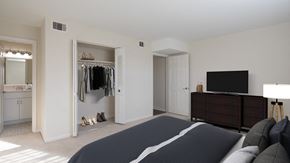 Virginia Beach apartment for rent - Haygood Halls Senior Apartments in Virginia Beach