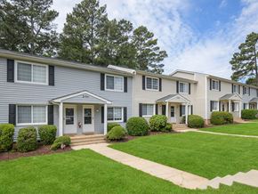 Raleigh apartment for rent - Exterior of Tryon Village Townhouses for rent
