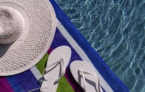 Newport News apartment for rent - Pool at Mariners Green Apartments in Newport News
