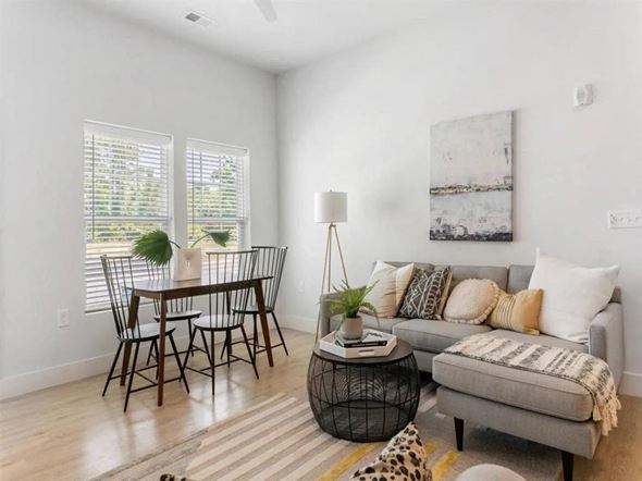 Summerville apartment for rent - Spacious Living Area at Bay Pointe at Summerville, Summerville, SC, 29483