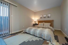 Albuquerque apartment for rent - Bedroom at Peaks at Sandia View, Albuquerque, New Mexico
