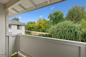 Boise apartment for rent - Balcony at Shannon South, Boise, 83705