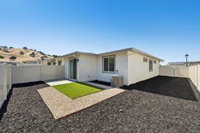 Vacaville house for rent - A Modern House with a Backyard at Montessa Apartments, Vacaville, California