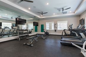 Chico apartment for rent - Gym at Heritage Landing Apartments, Chico, California