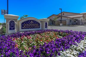 Pittsburg apartment for rent - Property Signage at Edgewater, Pittsburg, CA 94565  