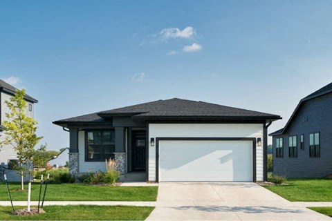 Floor plan for 3 beds, 3 baths, 2014 sqft