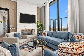 Escarpment lounge
