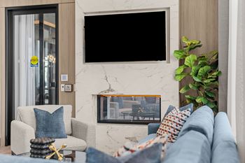 Escarpment lounge