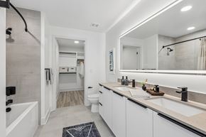 Miami apartment for rent - Dual bathroom vanities with quartz countertops