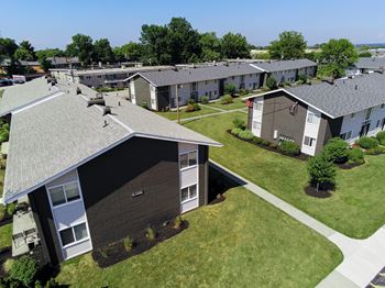 Walking distance to shopping, dining, entertainment, and leisure activities