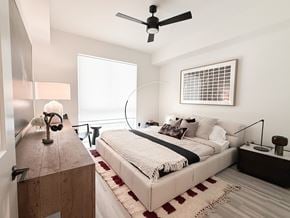 Miami apartment for rent - Large bedrooms accommodate king size furniture
