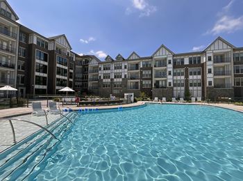 Heated saltwater pool with sun-shelf and bubblers