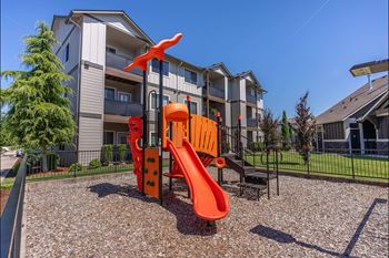 Community picnic & play area