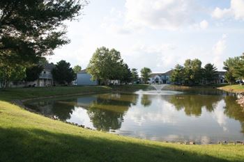 3 Private lakes with fountains