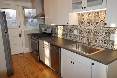 Floor plan for 1 bed, 1 bath