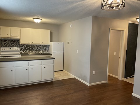 Floor plan for studio, 1 bath, 600 sqft