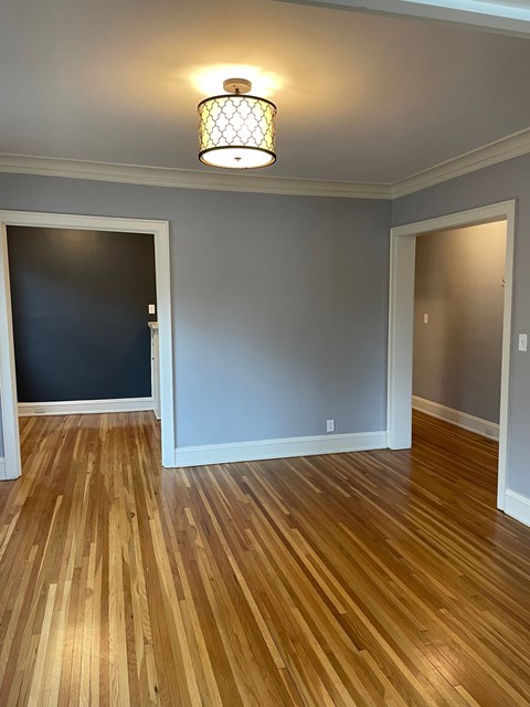 Floor plan for 1 bed, 1 bath, 700 sqft