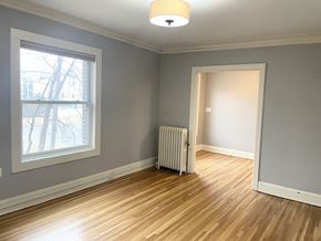St. Paul apartment for rent - Sizeable living room.