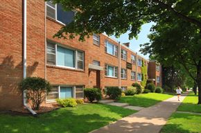Saint Paul apartment for rent - Classic brick building