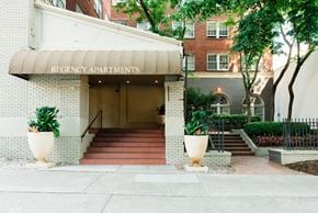 Portland apartment for rent - Regency Entrance