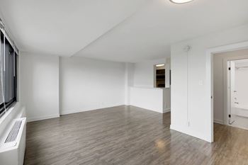Unfurnished bedroom with closet