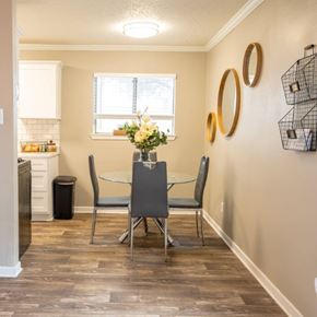 Waco apartment for rent - A dining room with a table and chairs.