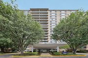 Alexandria apartment for rent - Monticello at Southern Towers