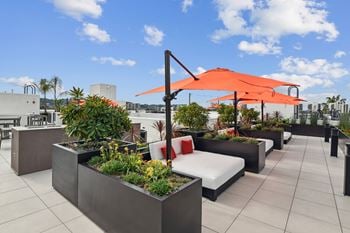 Rooftop/deck