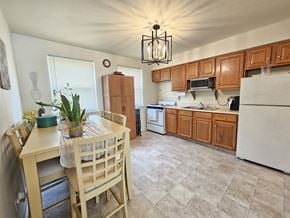 Reading apartment for rent - Kitchen at Wyomissing Gardens