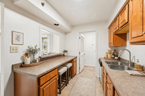 Reading apartment for rent - Kitchen at The Reserve at Reed Farm