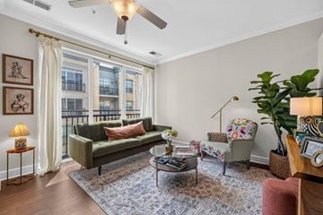 Gaithersburg apartment for rent - Paramount & Majestic at Spectrum Town Center