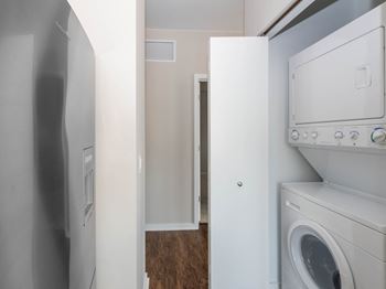 In-unit washer & dryer