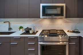 Chicago apartment for rent - Jenn Air Appliances in Chicago IL