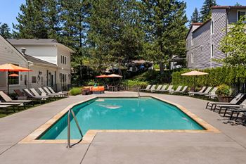 Heated swimming pool