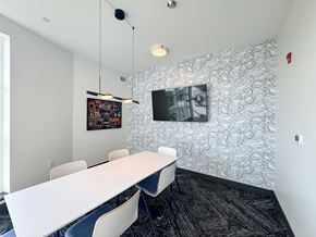 Sacramento apartment for rent - Private Conference Rooms