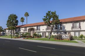 Fountain Valley apartment for rent - A street view of a building with the sign "La Paz" on it.