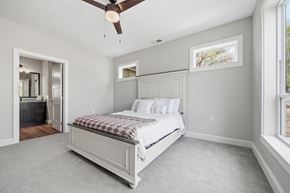 Mahtomedi apartment for rent - The Lakes of Mahtomedi