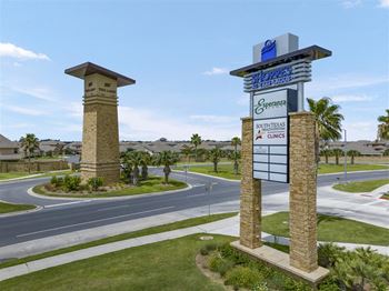 Shoppes at tres lagos