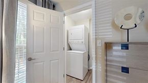 Atlanta apartment for rent - Washer Dryer at Vinings RiverVue, Atlanta, GA