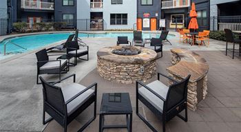 Outdoor firepit patio