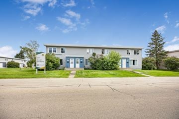 Edmonton townhouse for rent - Ascot Gardens