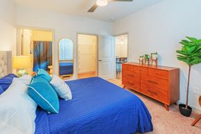 Belmont apartment for rent - Gorgeous Bedroom at Riverside Flats at Aberfoyle Village, Belmont, NC