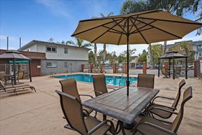 Mountain View apartment for rent - Pool